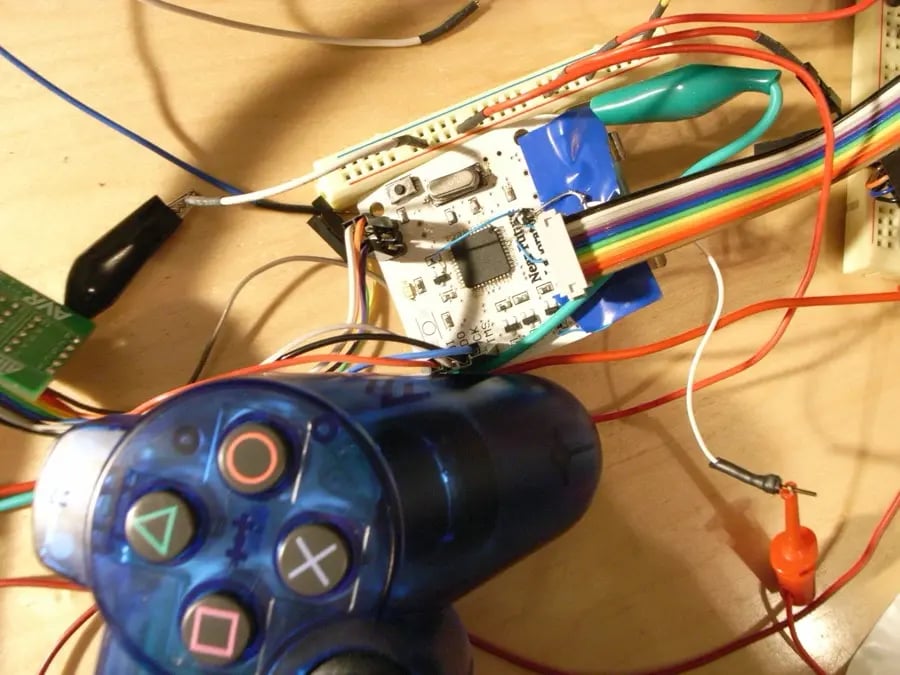 Images from the Near Future Laboratory Project PSX - A Playstation Controller Mode