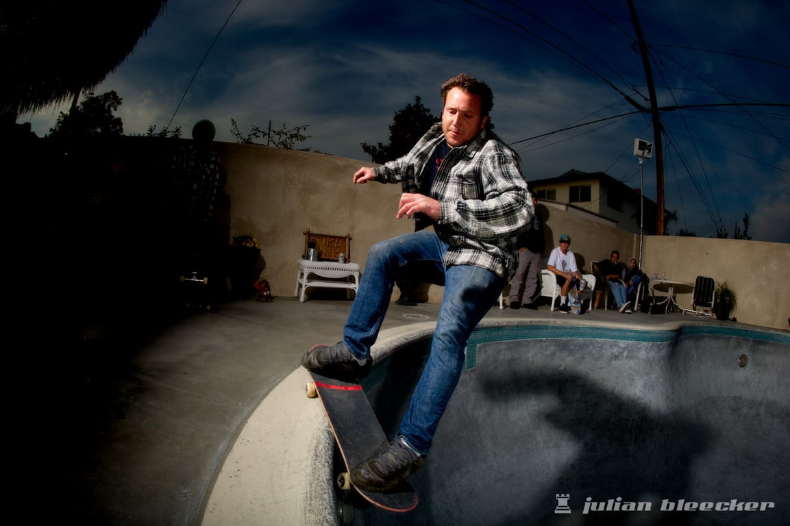 Dave Reul performing a Smith grind.