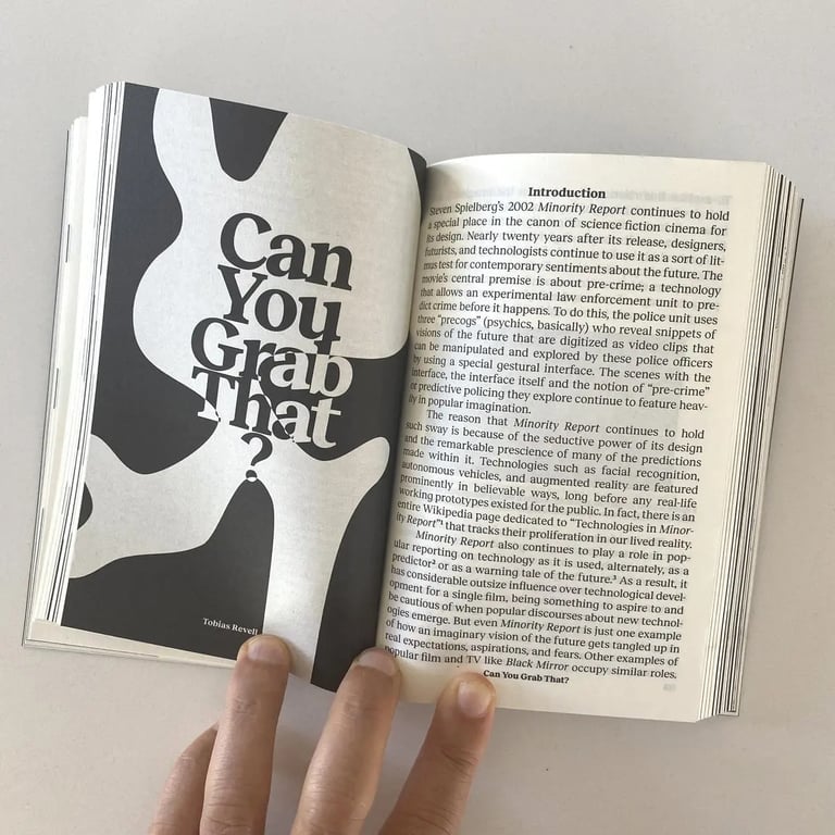 A photo from the book Towards the Realm of Materiality by German Duarte