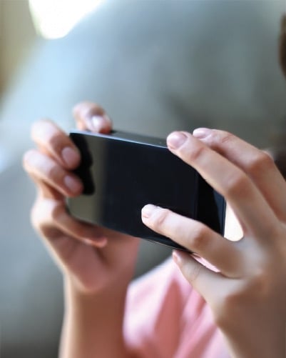 Sascha Pohflepp's<em>Blind Camera</em>an opauque vertical rectangle with no lens but just a kind of slight swell towards the area where the lens would have been