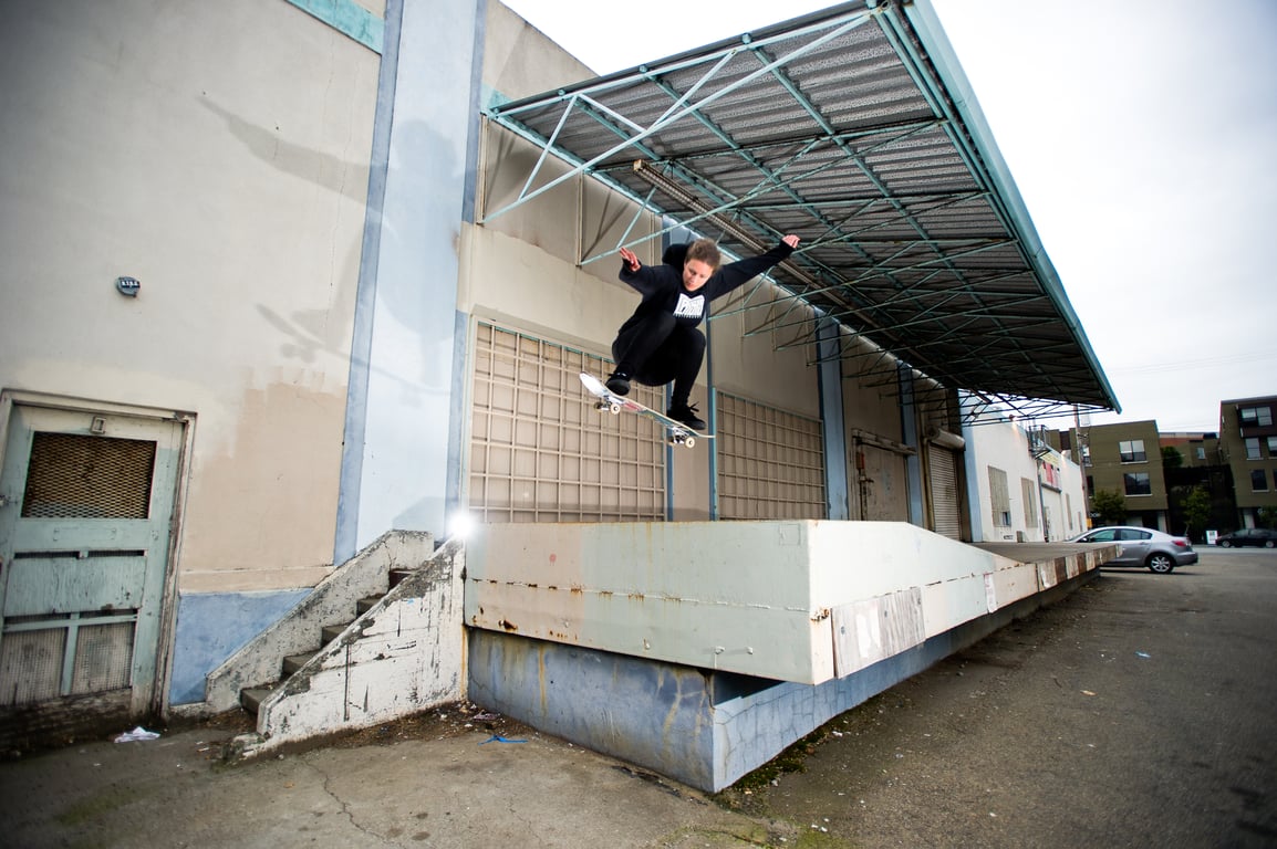 Photograph from the Hello, Skater Girl archive, 2011–2012.