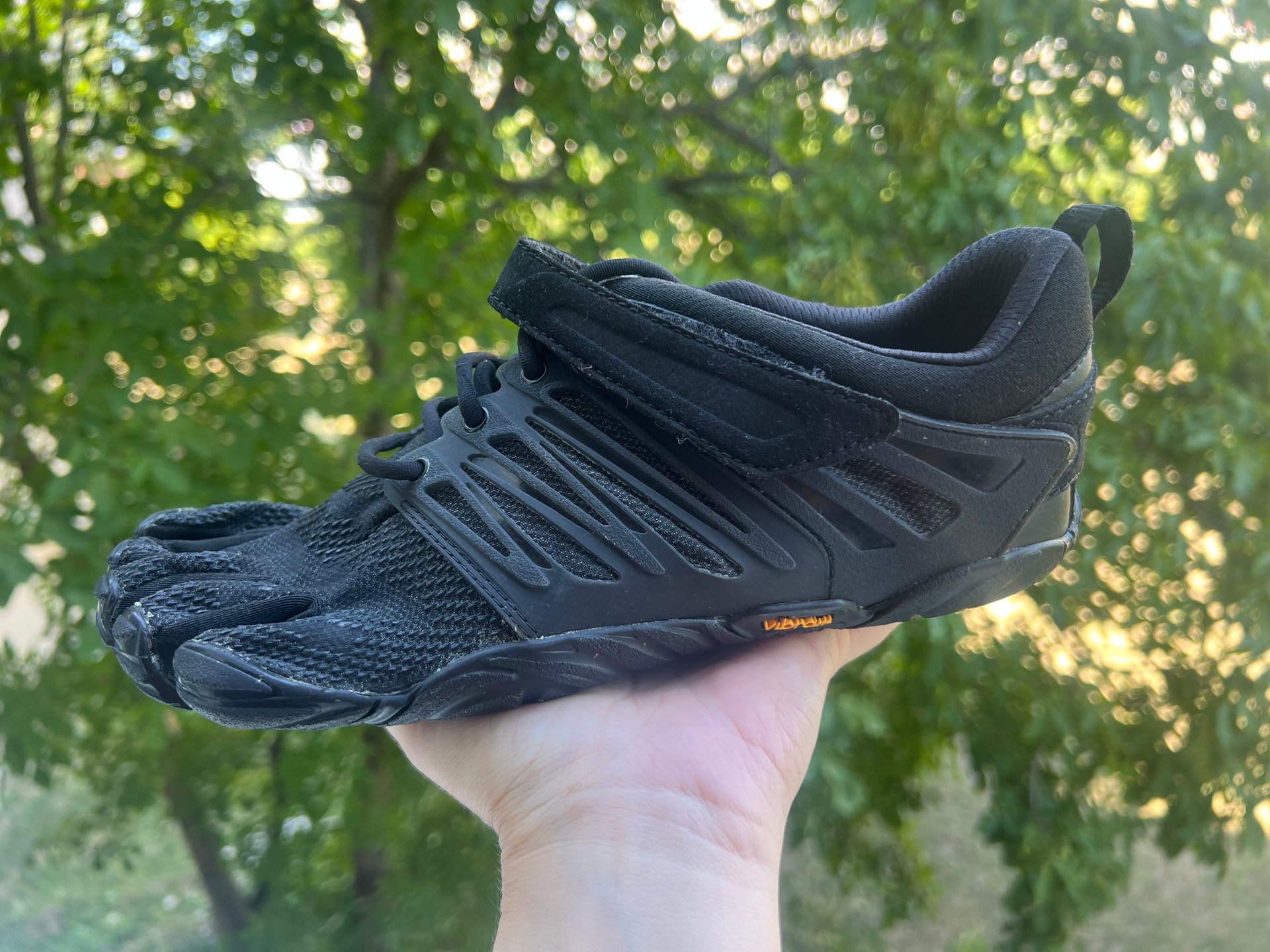 Vibram Five Fingers V-Train — номер 40