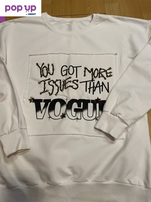 Бяла блуза Vogue