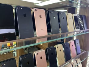 Apple iPhone 7 32GB - 6 месеца ГАРАНЦИЯ + ПОДАРЪЦИ / ЛИЗИНГ