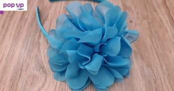 Красива диадема в наситено синьо с голямо ефектно цвете.