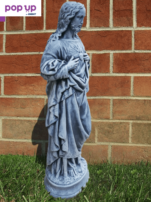 Бетонна статуя на Исус Христос - цвят сиво с бяло