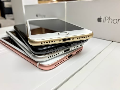 Apple iPhone 7 32GB - 6 месеца ГАРАНЦИЯ + ПОДАРЪЦИ / ЛИЗИНГ