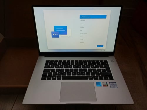 Нов лаптоп HUAWEI MateBook D 15 / Intel i5 / Iris Xe