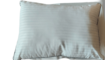 Сатенена възглавница с пълнеж от микросиликон 50x70см 1000гр.