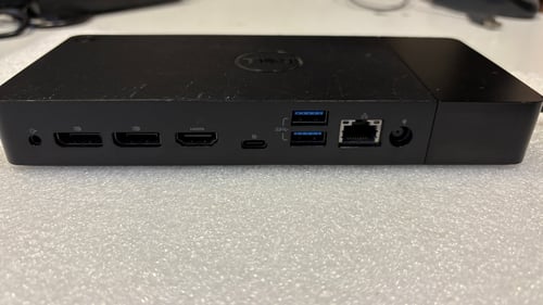 DELL WD19 докинг станция комплект с 130W зарядно (Отлична)