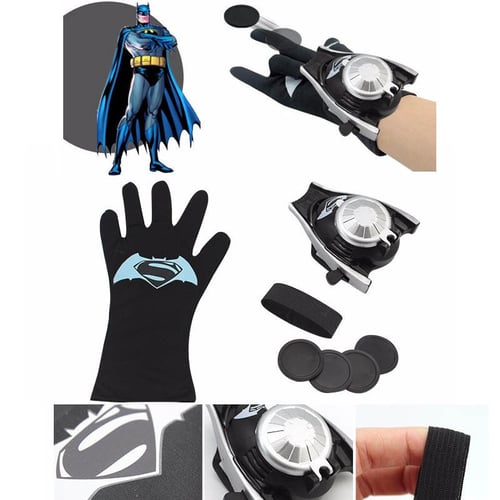 Ръкавица с изстрелвачка на Батман