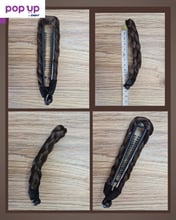 Тъмно кафява шнола за коса тип банан, декорирана с плитка от изкуствена коса.