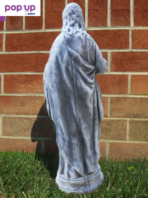 Бетонна статуя на Исус Христос - цвят сиво с бяло