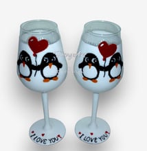 Рисувани двойка чаши за вино пингвини – I LOVE YOU