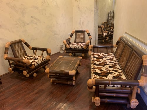 Мебели от бамбук уникат