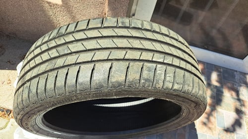 Летни гуми Bridgestone 215/40/18