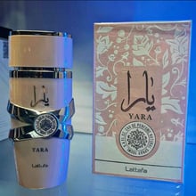 Yara Lattafa EDP 100ml. Оригинален арабски женски парфюм двойник на Hypnotic Poison Girl/Dior