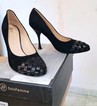 Елегантни дамски обувки с красив ток