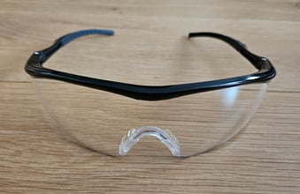 Предпазни очила за стрелба и други с калъф EyeLevel Target Clear Shooting Glasses