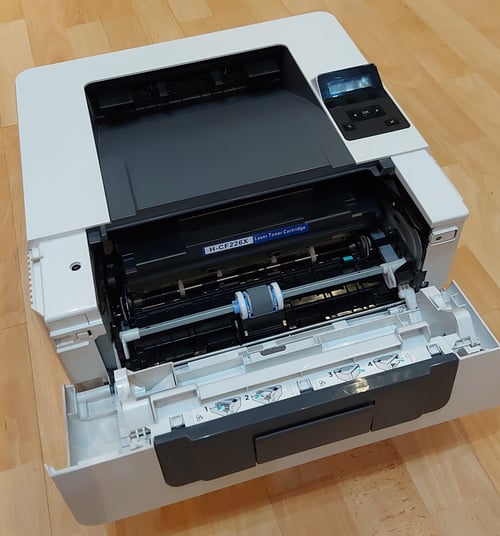 Принтер HP LaserJet Pro M402n