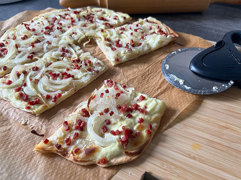 Flammkuchen Elsässer Art Rezept | BIANCAS-KITCHEN