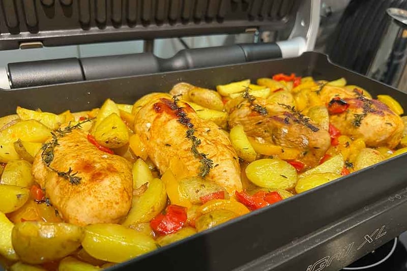 Hähnchenbrust auf Thymian Kartoffeln aus dem Optigrill