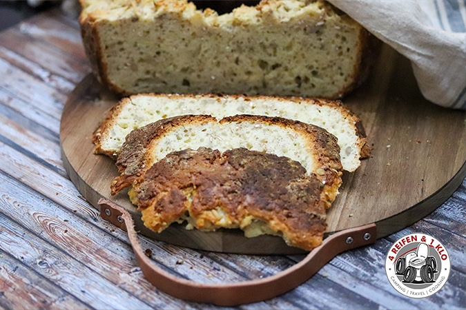 Quarkbrot ohne Hefe | Omnia Backofen Rezept | 4 Reifen &amp; 1 Klo