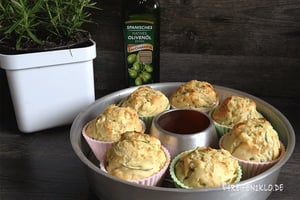 Zucchini-Muffins im Omnia-Campingbackofen Rezepte