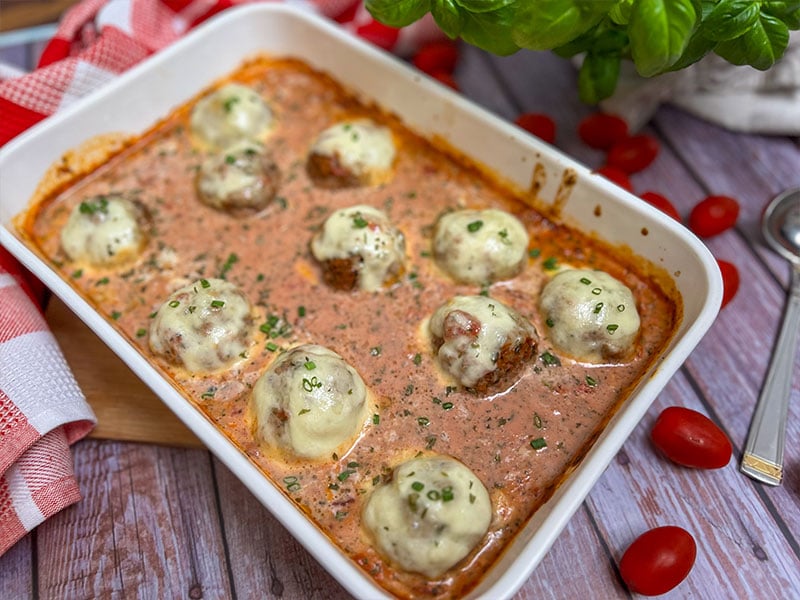 Schnelle Tomatensoße | in 20 Minuten | BIANCAS-KITCHEN