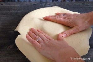 Calzone im Omnia Backofen zubereiten