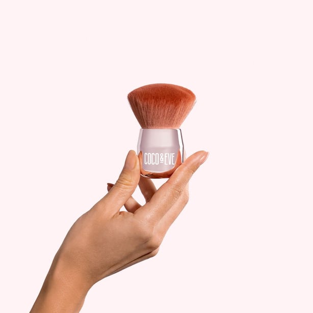 Limited Edition Face Kabuki Brush &VerticalLine; Coco & Eve