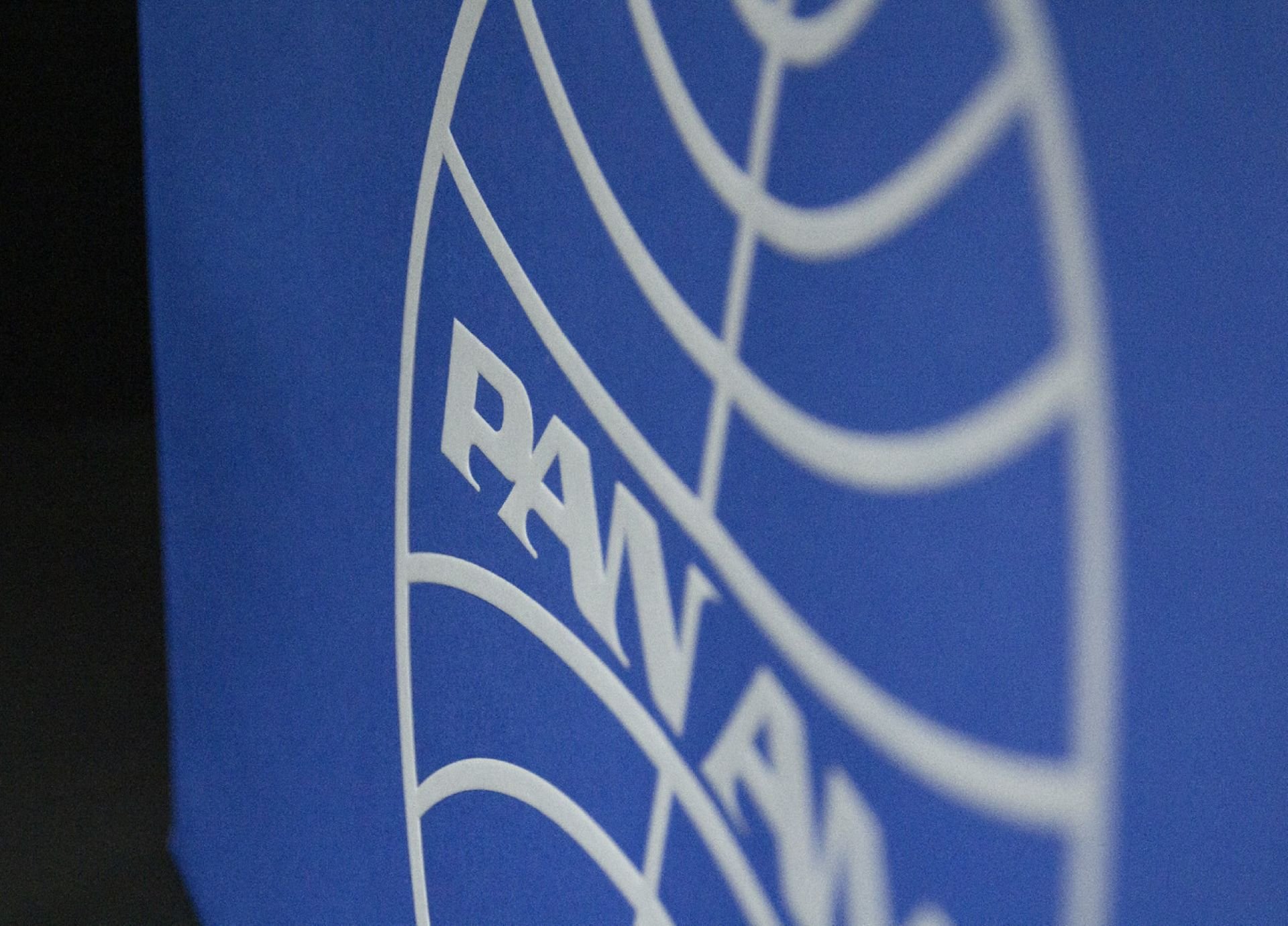 팬암 브랜드 디자인