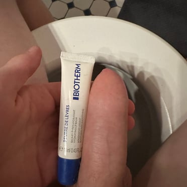 A beautiful thick cock picture featuring light pubic hair.