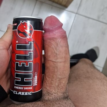 Beautifully thick and veiny cock pic with hairy balls.