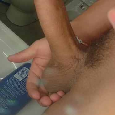 Beautiful thick cock pic with hairy balls.