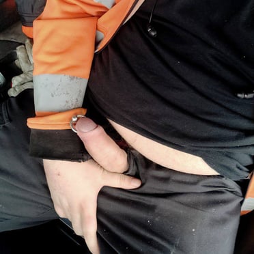 This is a beautiful, thick 16cm cock pic with a nicely trimmed bush and large, prominent balls.