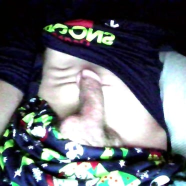 Juicy white cock photo with a muscled stud.