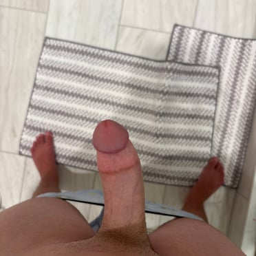 Beautiful thick white cock pic with light pubic hair and visible veins.