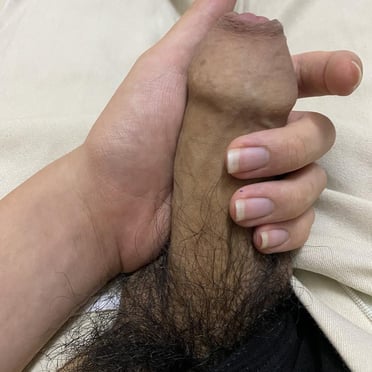A thick, hairy cock with beautiful veiny details, this pic is a must-see.