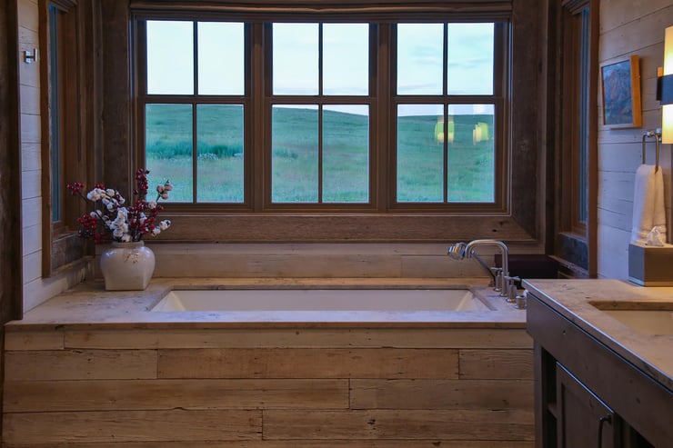 277-Old-Armington-Rd-Lucky-Man-large-034-65-Master-Bath-1500x1000-72dpi.jpg