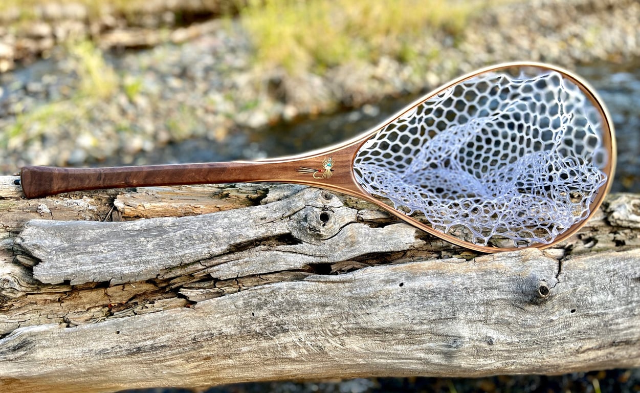 Guide net in walnut