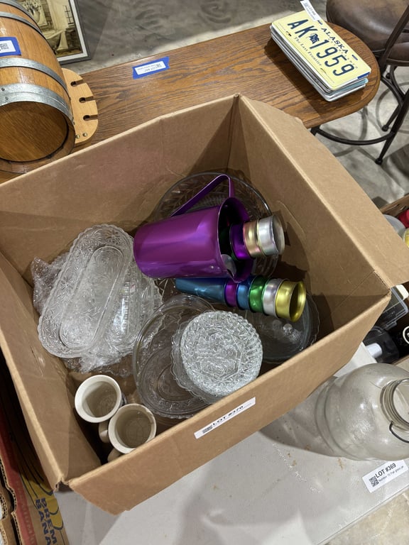 Box of aluminum cups, misc glassware