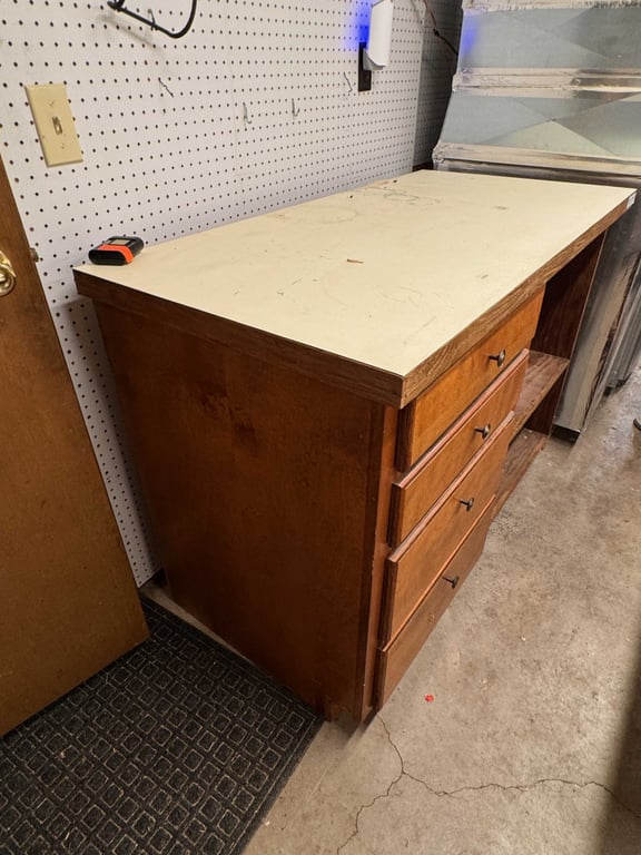 4 drawer 2 shelf work table - Image 3