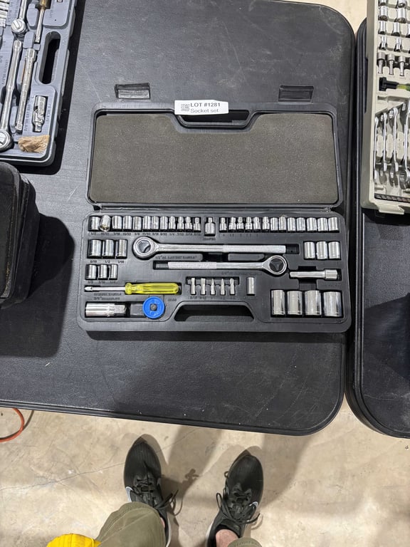 Socket set