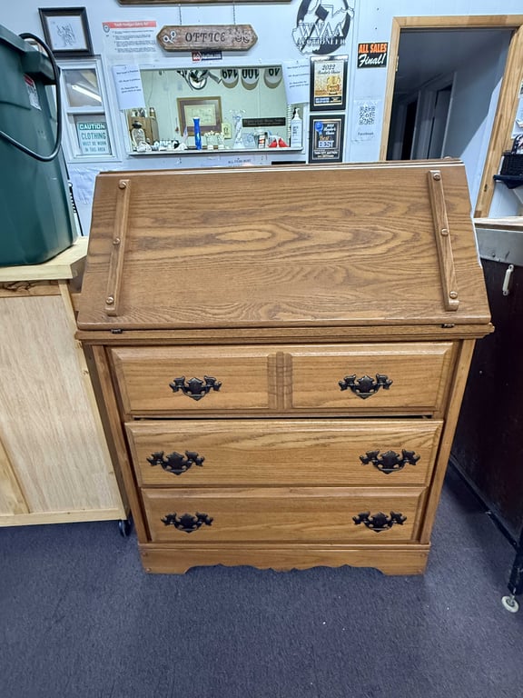 CLASSIC OAK DROP-FRONT SECRETARY