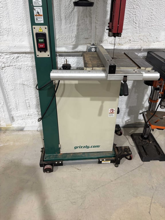 Grizzly 17" Bandsaw - Image 3