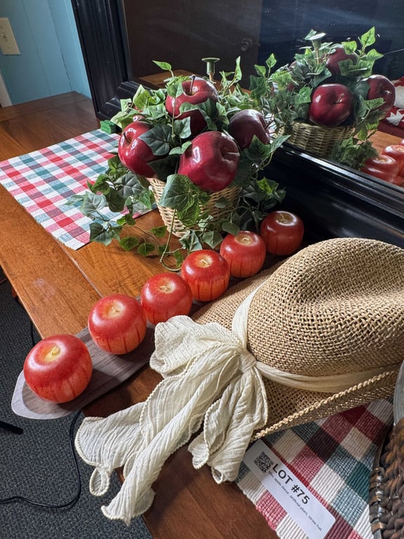 Misc apple decor, artificial plant, straw hat - Image 2