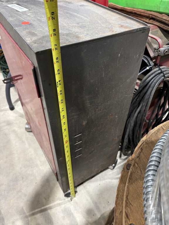 Metal Roll Around Tool Locker - Image 4
