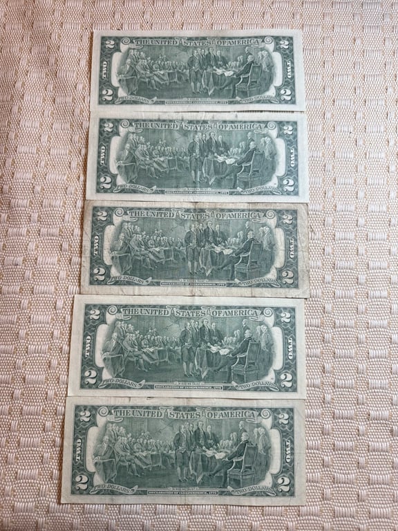 5 - 1976 $2.00 Bills - Image 2
