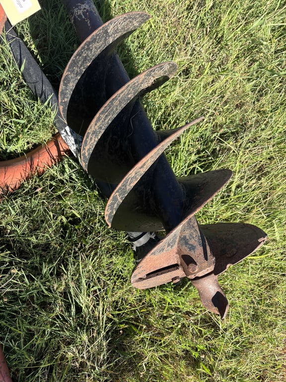 Rhino 3 pt auger - Image 2